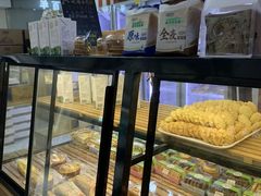 -起士林(荣安大街店)