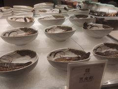 -雍和会海鲜姿造自助(湖东路店)