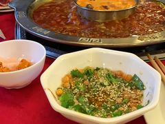 -山城年华老火锅(玉林店)