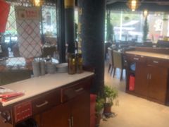 -盐帮食坊•小河帮川菜(四川师大店)