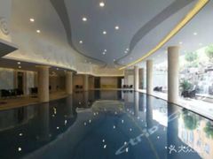 泳池-格易美游泳馆健身房(新昆仑店)