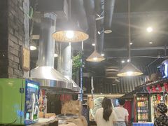 -破瓦寒窑·地摊烤羊排