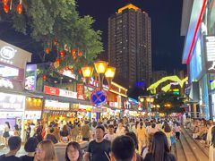 -八一路好吃街(雨田商务大厦店)