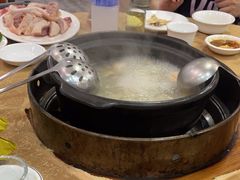 -濠轩阁特色生蚝火锅(水湾路店)