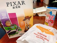 -麦当劳(乳山路店)