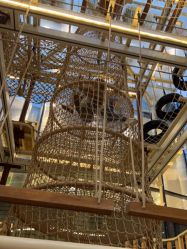 -PIPIKINGDOM皮皮王国欢乐号(欢乐海岸购物中心店)