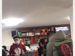 -宝瑞门钉肉饼店