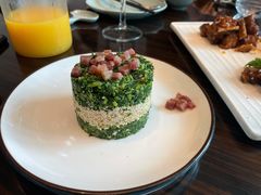 蜜汁金华火腿拌马兰头香干-环球港凯悦 · 享悦中餐厅