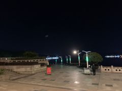 -岳阳阿波罗御庭酒店(岳阳楼区南湖广场店)