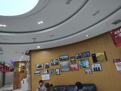 -雅悦齿科(顾村公园店)