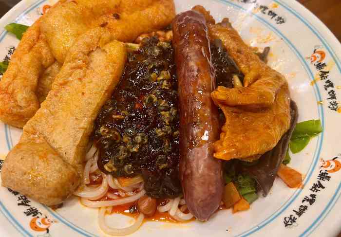 鼎钻螺蛳粉(谷埠店)-"柳州朋友推荐的一家螺蛳粉 干净卫生价格也.