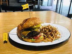 -HELLO 27 意面·沙拉·帕尼尼