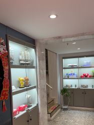 -咪咪专业脱毛连锁机构