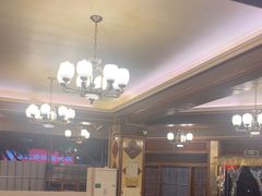 -山城年华老火锅(玉林店)