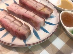 五星化皮烧肉-新大咀港式茶餐厅(宝山万达店)