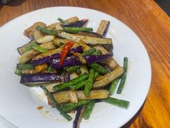 -柴窝堡22号辣子鸡·传承新疆菜