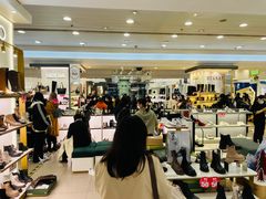 -上海置地广场(南京东路店)