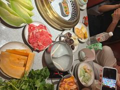 -钱小奴创意自助餐厅·山野黑猪肉畅吃(苏州昆山招商花园城店)