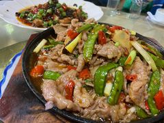 铁板牛肉-洪霞餐馆