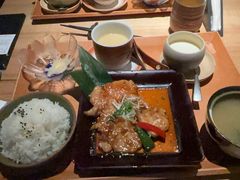 生姜豚肉定食-本源食集 日式烧肉·炉端烧(东海缤纷店)