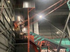 -极限PLAY运动娱乐新世界·团建派对潮玩休闲馆·室内蹦极高空游乐园