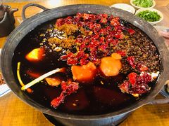 -白乐天毛肚火锅馆(解放碑店)