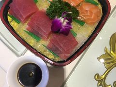 -亚丁湾海鲜大酒店(万泉嘉苑店)