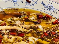 水煮鱼江团鱼-渝信川菜(工体店)