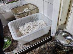 -正宗杨记普洱酸醋米线(总店)