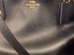 -COACH蔻驰(银泰店)