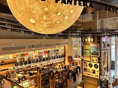 -黑胶星球(华发中城商都店)
