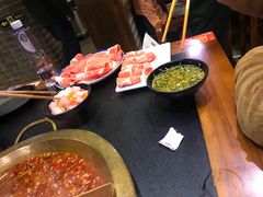 -沸炉重庆老火锅(军事博物馆店)