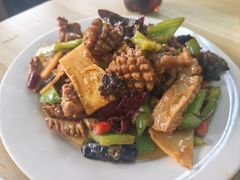 -巧味小馆