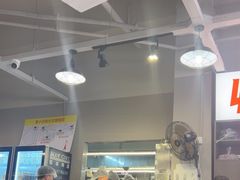 -串小白烧烤(金沙洲店)