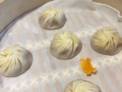 蟹粉小笼包-鼎泰丰(嘉年华•海信广场VILLAGE店)