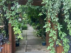 -谷咖啡·鲜花绿植花园餐厅