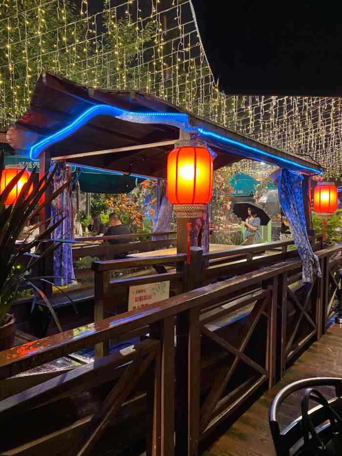 吴越荣记(石湖二店)-"环境很好,不错.很有特色,让人很想进去.