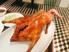 片皮烤鸭-夜上海(新天地店)