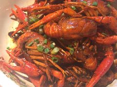 -霄汉牛三鲜湖北砂锅菜(万松园2店)