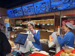 -护国寺小吃店(红莲南路店)