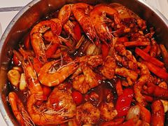 -黄记煌三汁焖锅(新佳丽江汉路店)