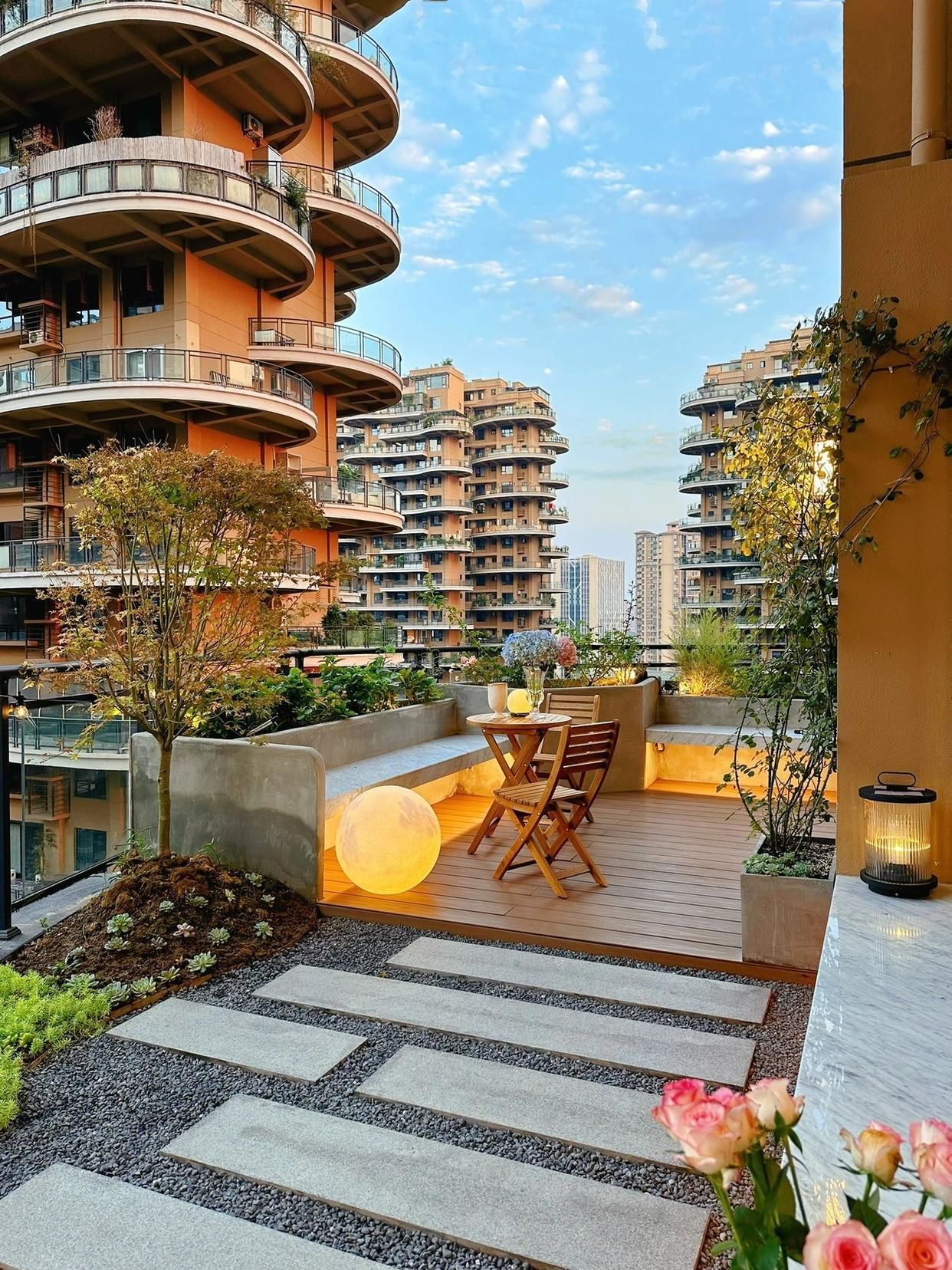 买个带露台的房子,真惬意