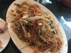 -广东仔港式茶餐厅(银泰店)