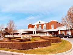 -华彬猛犸滑雪场