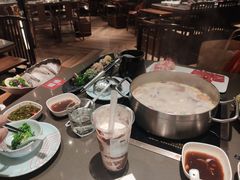 -捞王锅物料理(上海世茂广场店)