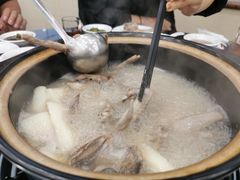 土茯苓鸽汤-皇鸽餐厅(五桂山分店)