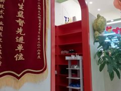 -小小王国亲子游泳俱乐部(锦辉中心)