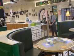 -茶港·点心·啫啫煲(范湖万达广场店)