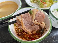 -朝伟清真铜瓢牛肉馆(三十年老·店)