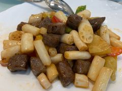 藕尖变牛肉-御彩酒家(东风东路店)